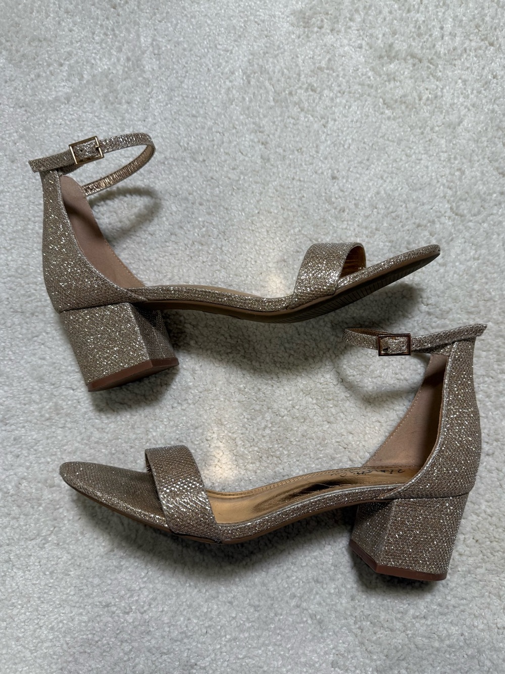Herstyle Low Block Ankle Strap Heels Sandals Rose Gold Shimmer Size 8